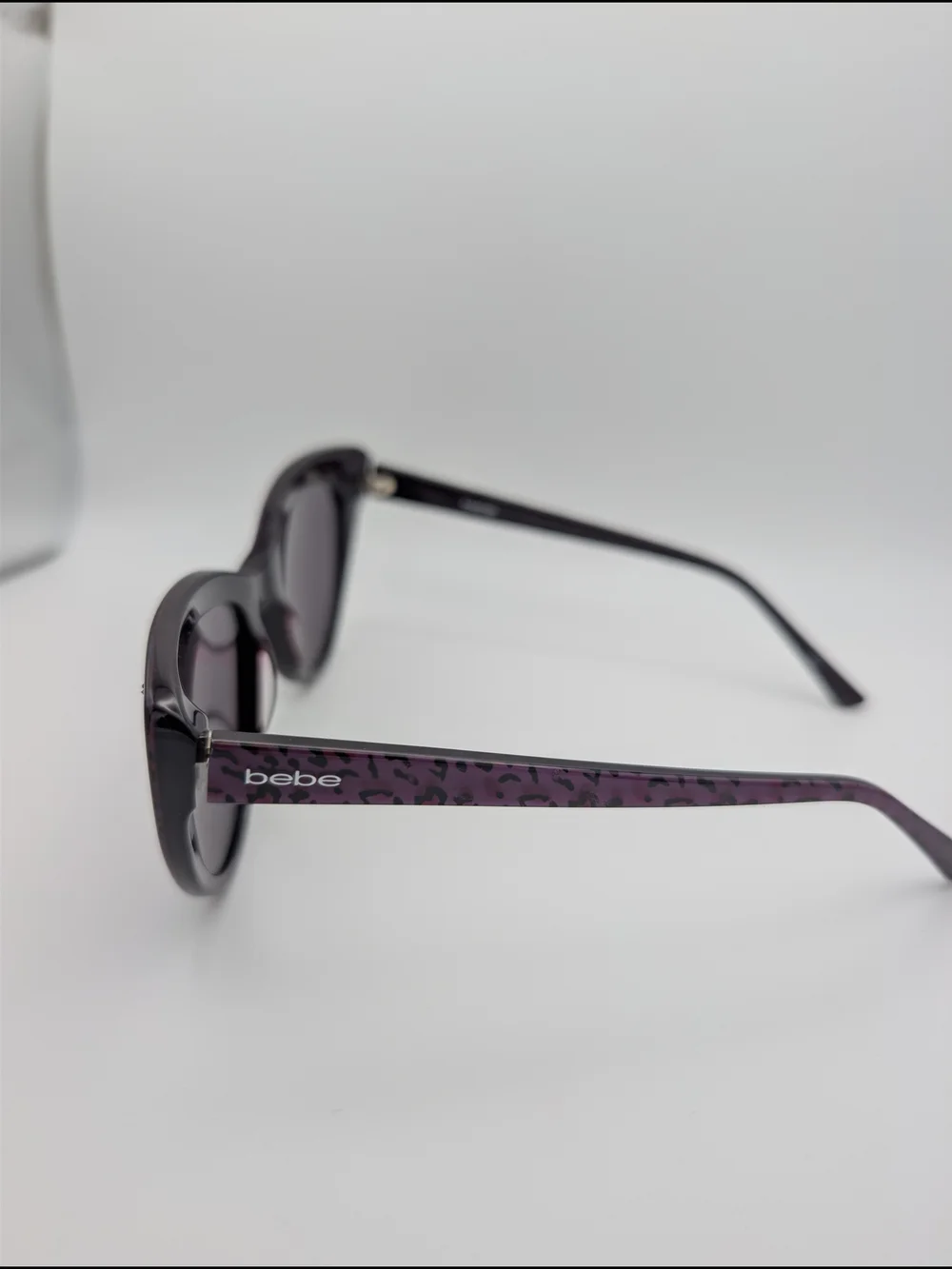 Bebe BB7242 Plum Animal Print Cat Eye Sunglasses NWT with Hard Case